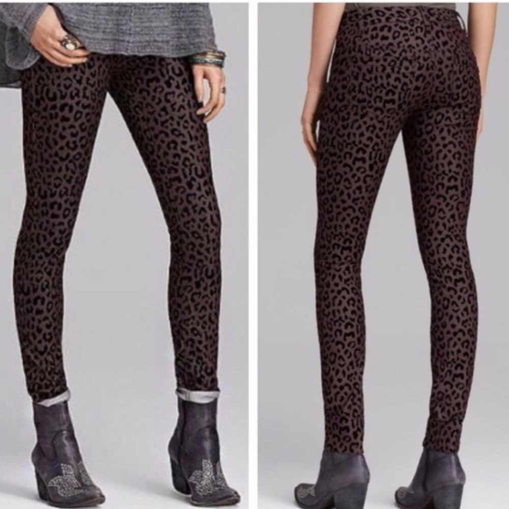 Free People NWOT Skinny Flocked Leopard Jeans